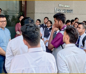 Visit by students to Dainik Bhaskar Office, Jabalpur